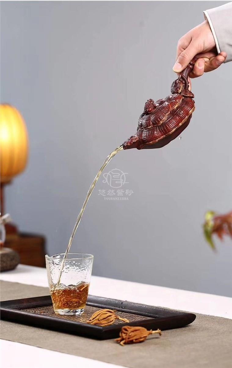 狄新陶作品 灵芝壶