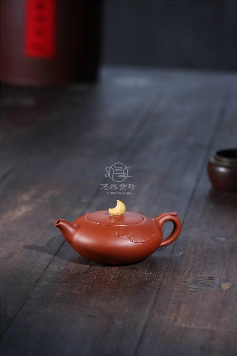 蒋艺华作品 彩云追月图片