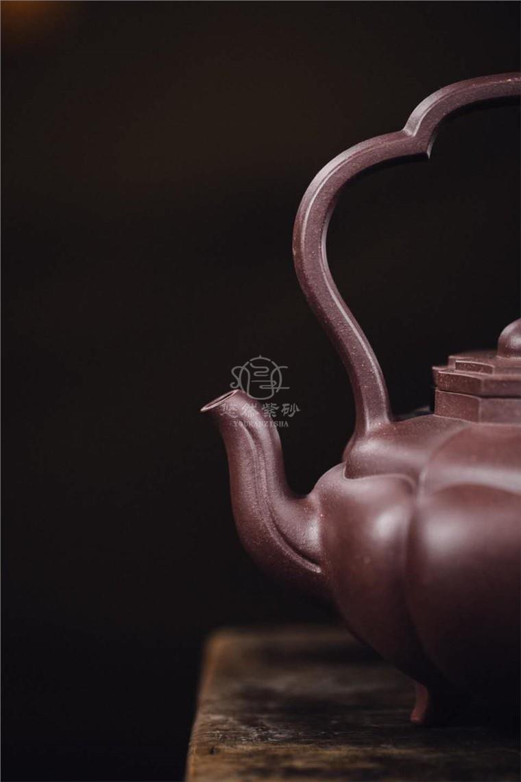 牟锦芬作品 菱花提梁图片