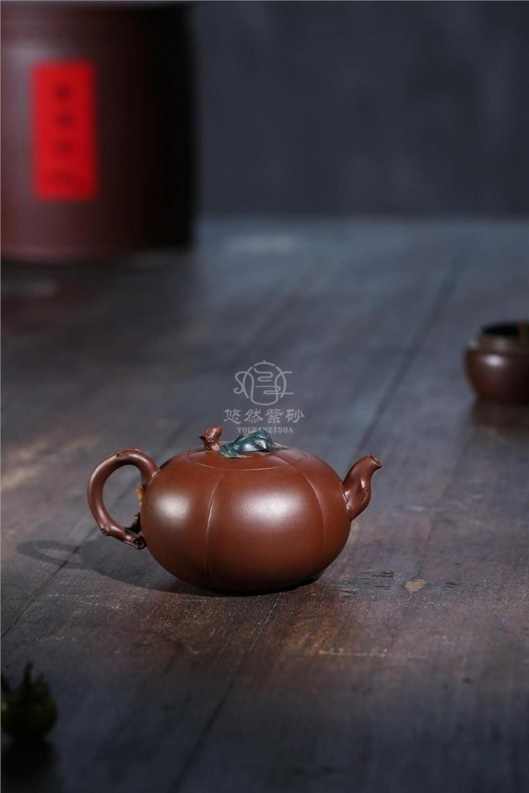 蒋艺华作品 乐桃图片