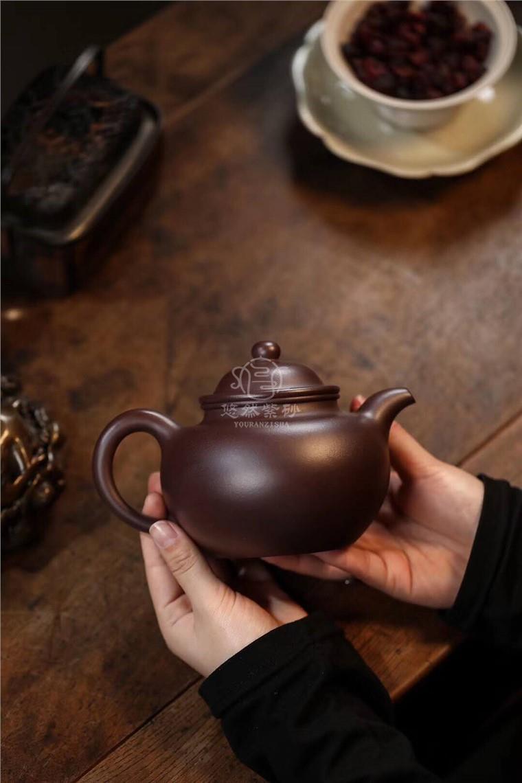 范永娟作品 友廷掇球图片