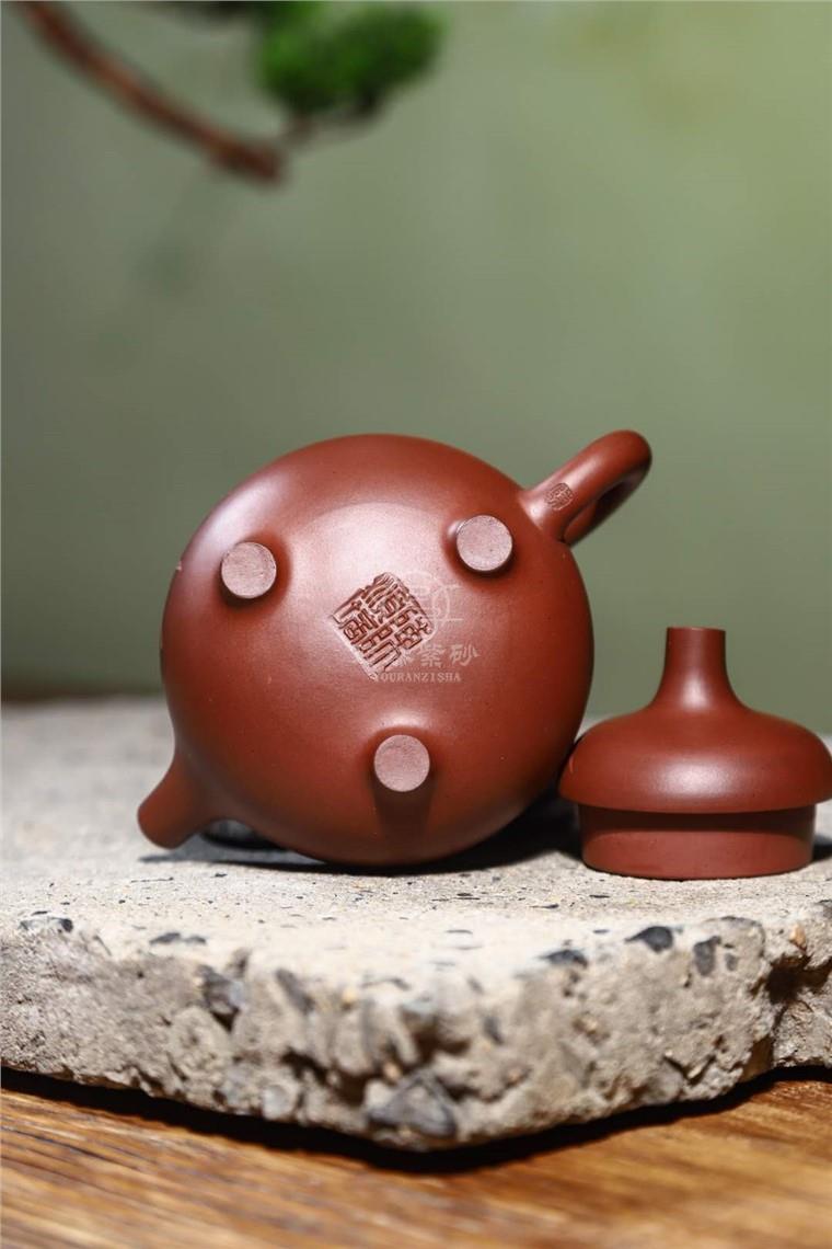 陈顺培作品 顶天立地图片