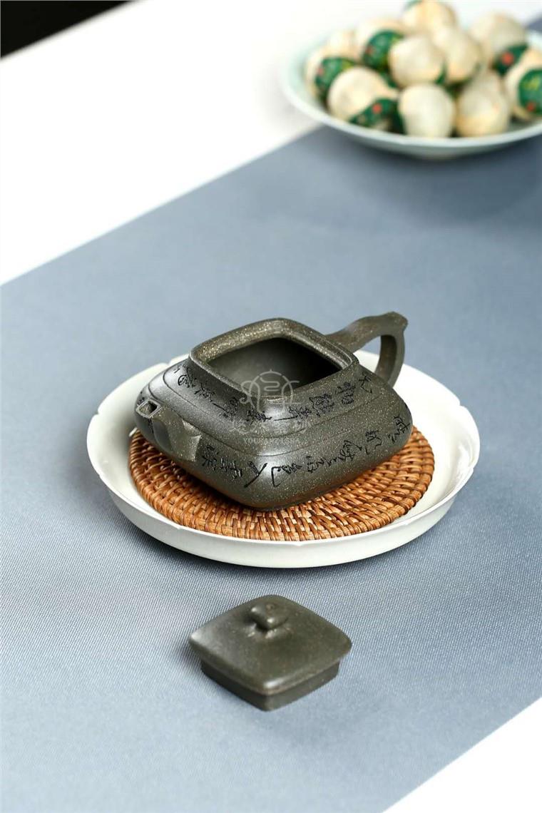 刘莹作品 锦云四方图片