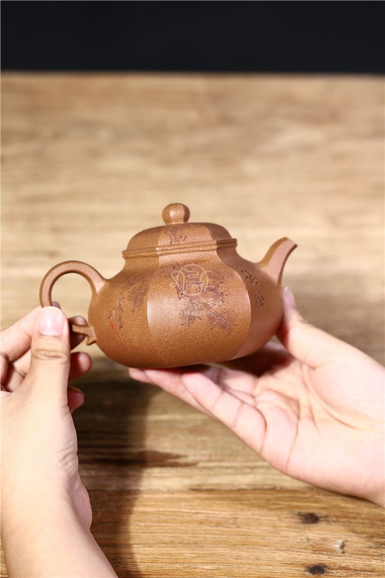 周莹作品 六方容天图片