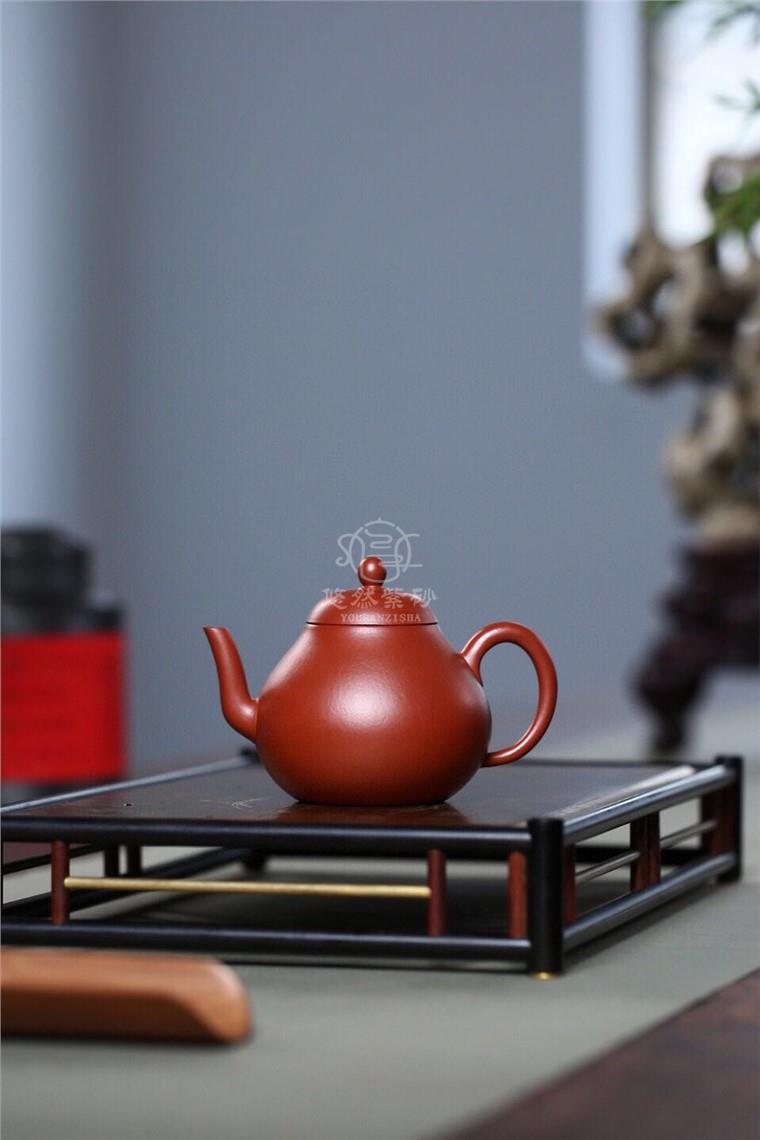 马辉作品 梨形壶图片