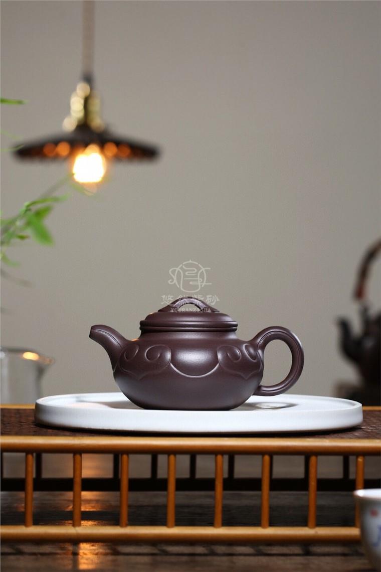 吴芳娣作品 仿古如意图片
