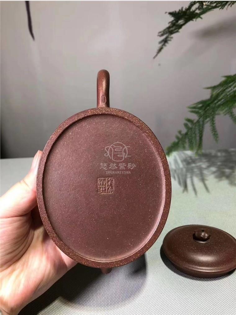 陈洪平作品 腰圆德钟