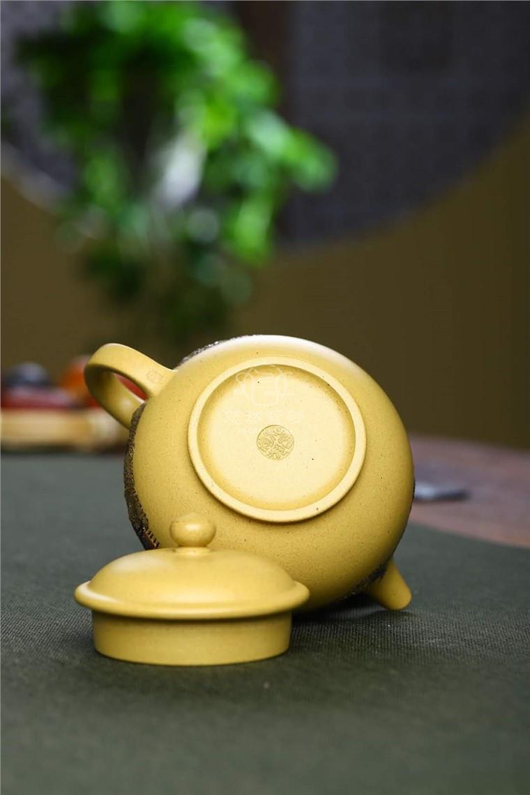 施昌作品 容心壶