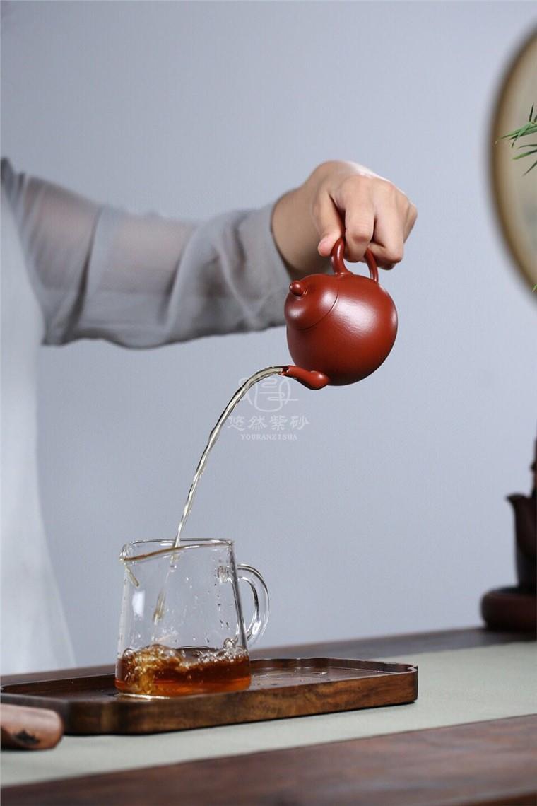 马辉作品 梨形壶