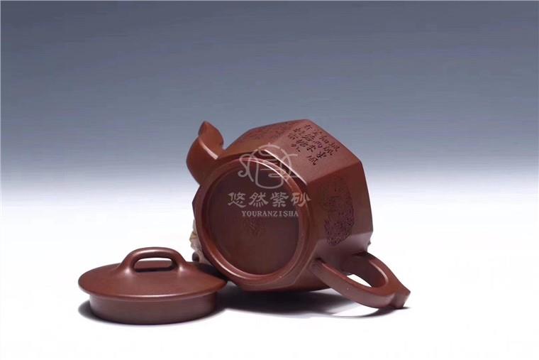 王国新作品 小八方