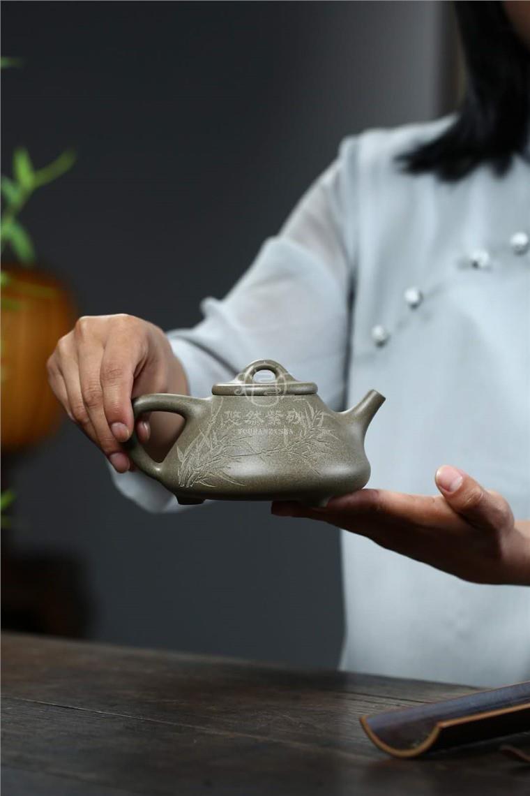 张成华作品 石瓢图片