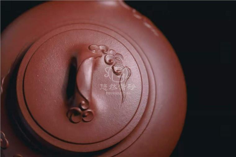 范微琴作品 云兮壶图片