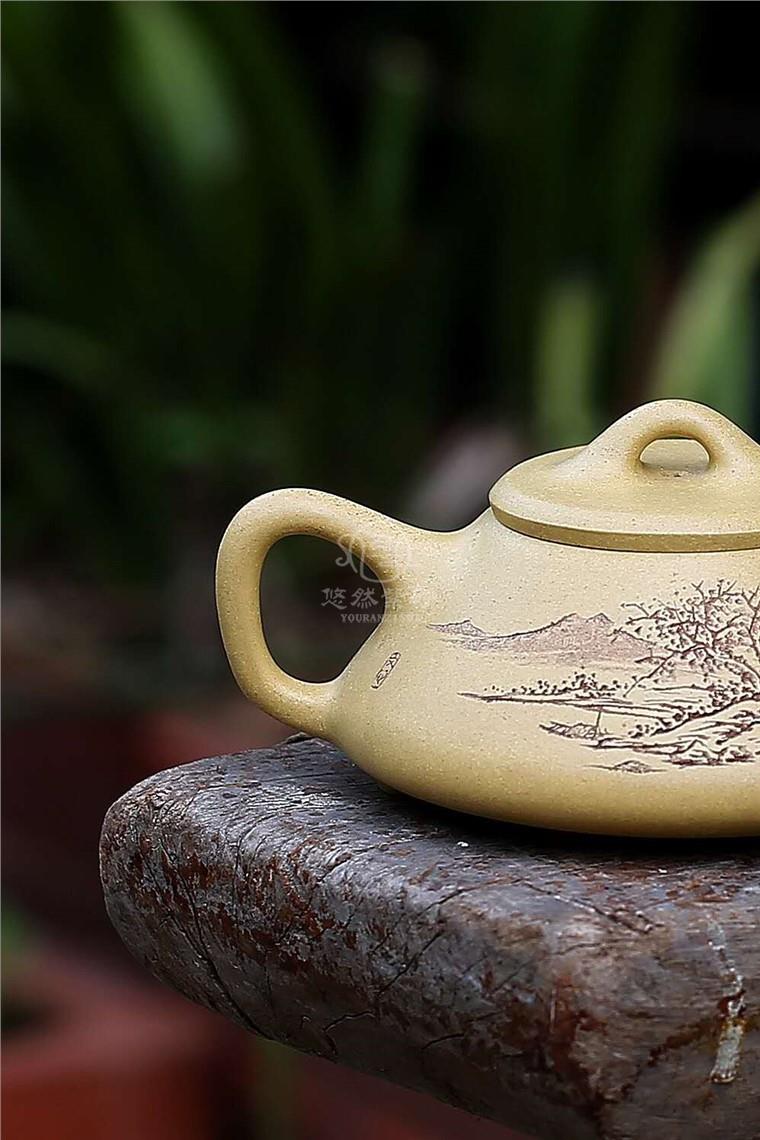 张成华作品 扁石瓢图片