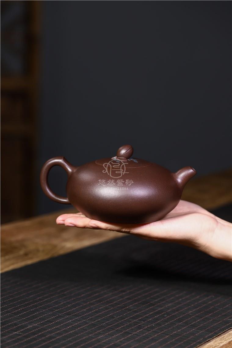 储集泉作品 开心笑图片
