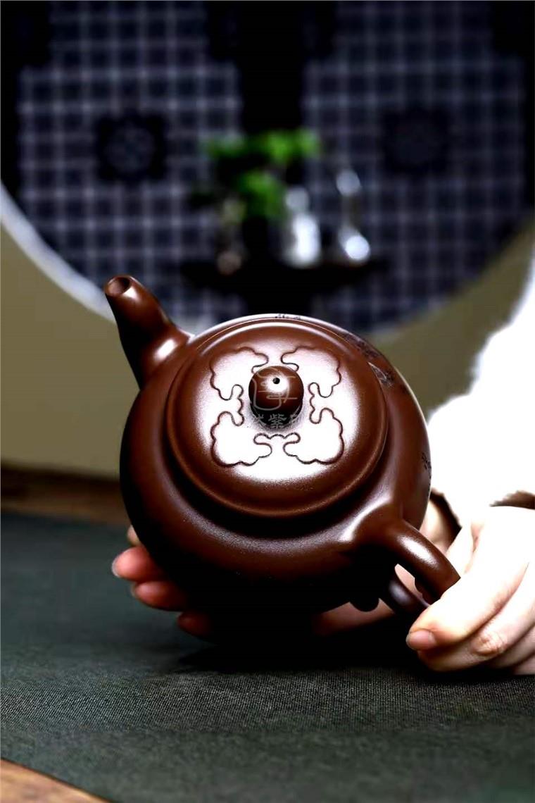 黄卫民作品 大彬如意图片