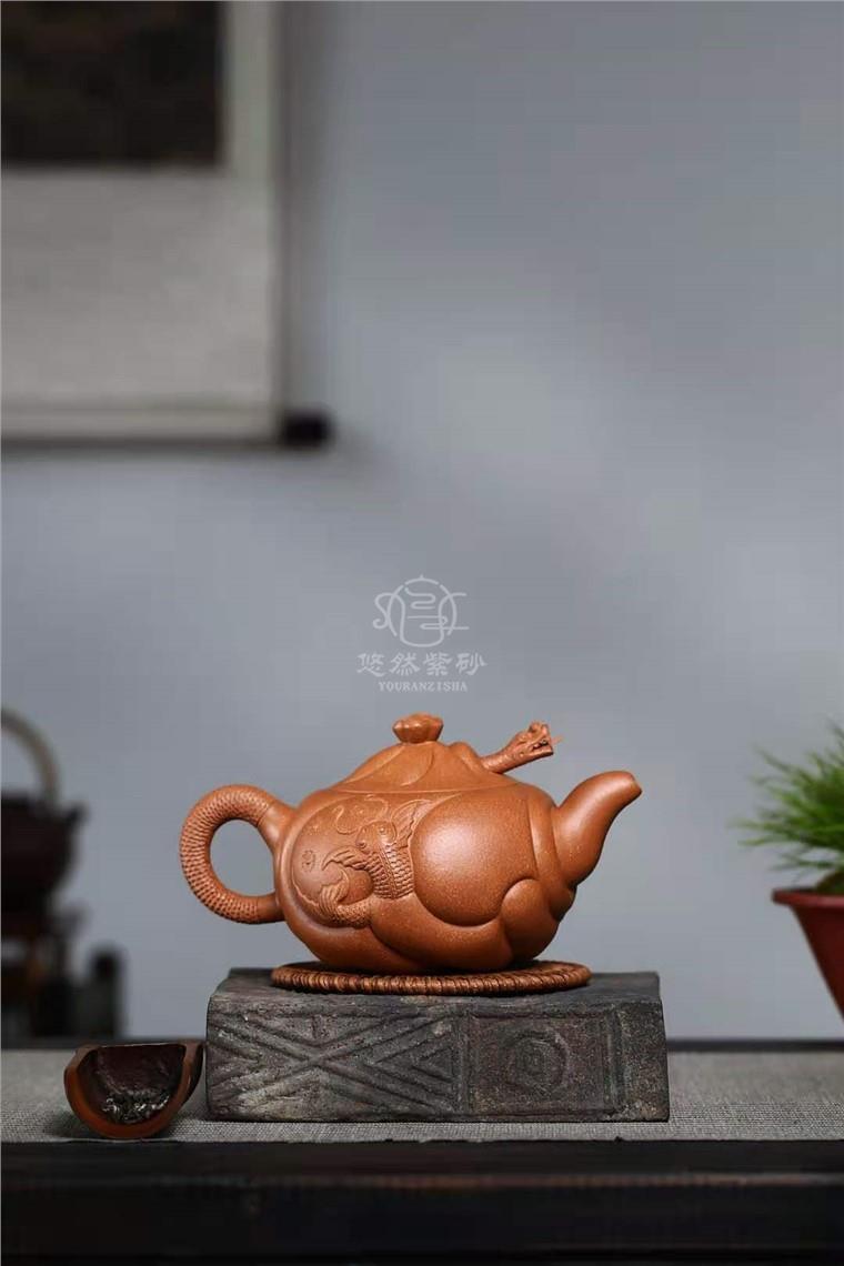 刘政作品 鱼化龙图片