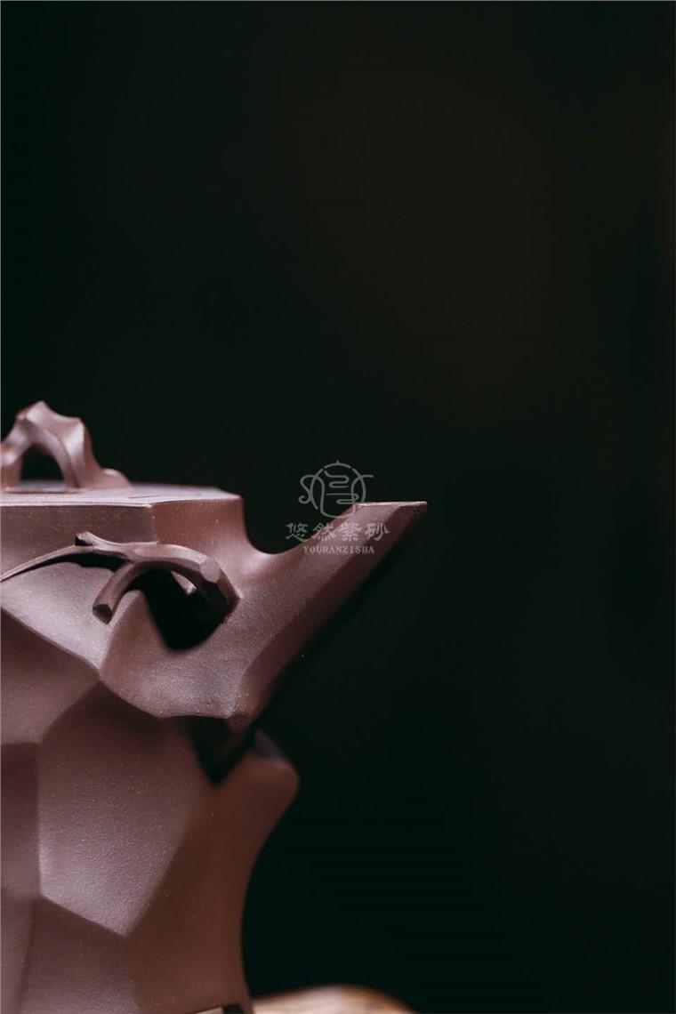 牟锦芬作品 石柱图片