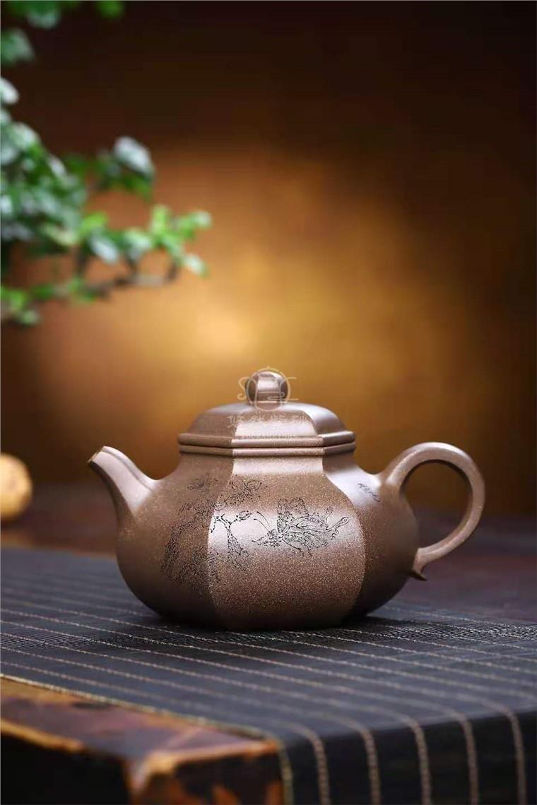 杨珺作品 六方容天图片