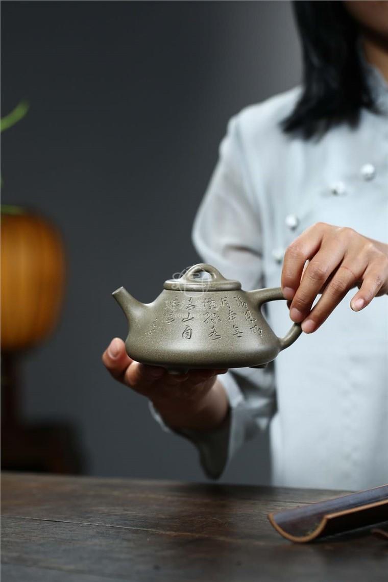 张成华作品 石瓢图片