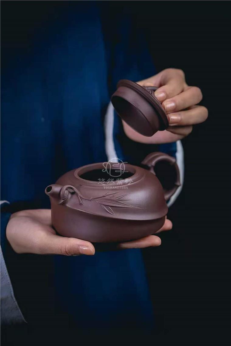 范微琴作品 竹韵壶图片