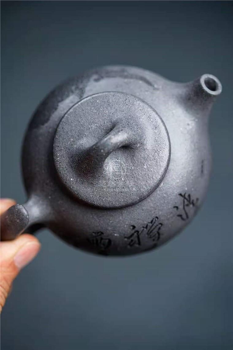 周云作品 献瑞图片