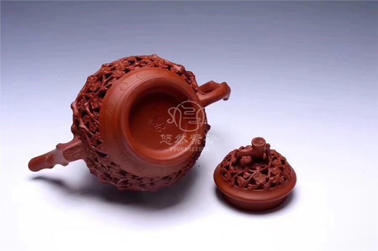 王国新作品 喜上眉梢