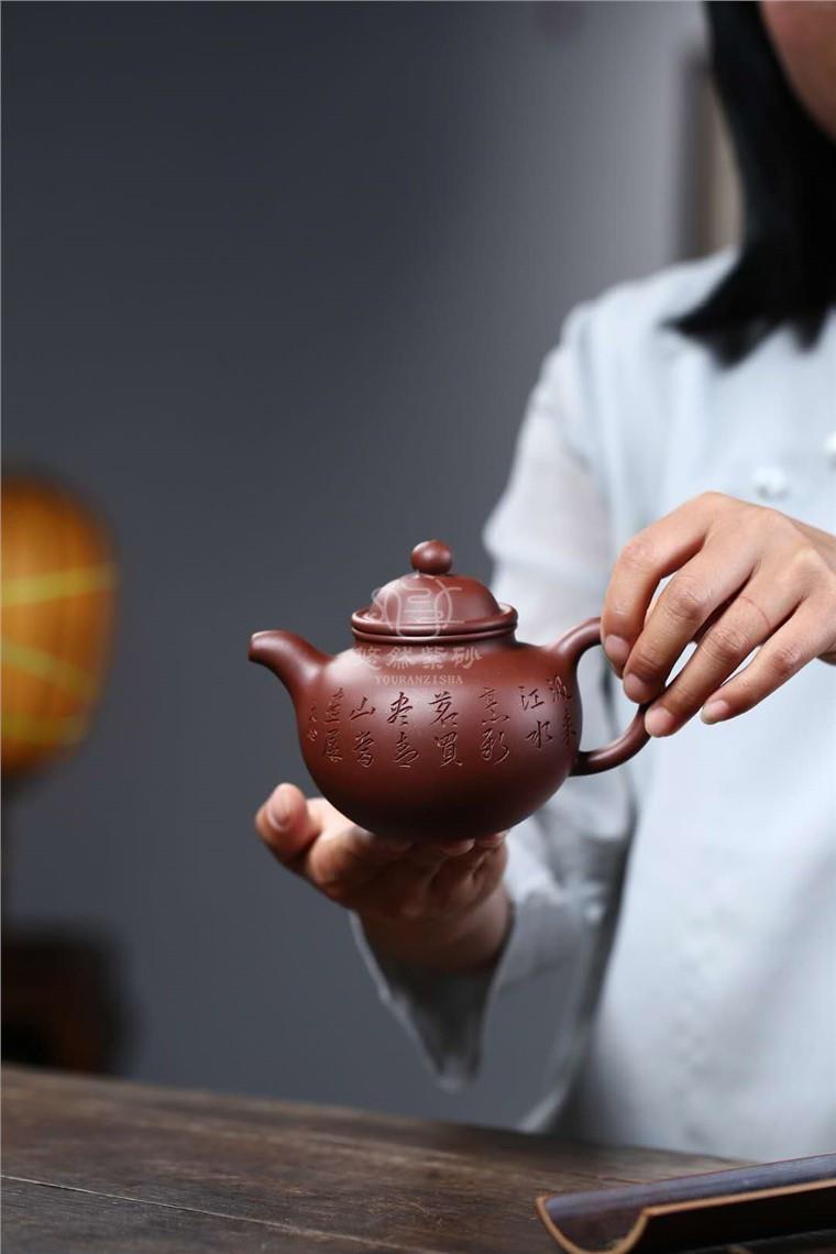 张成华作品 掇球图片