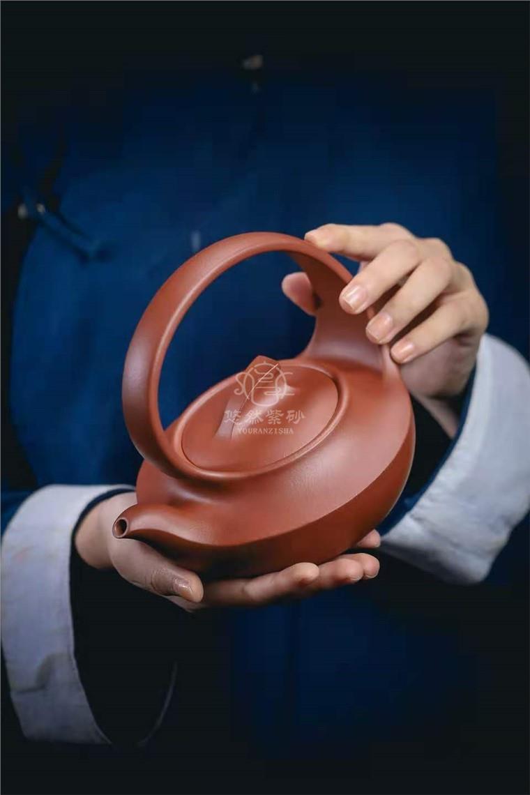 范微琴作品 曲壶图片