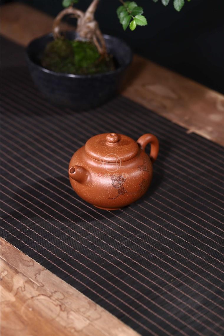 周莹作品 春华秋实图片