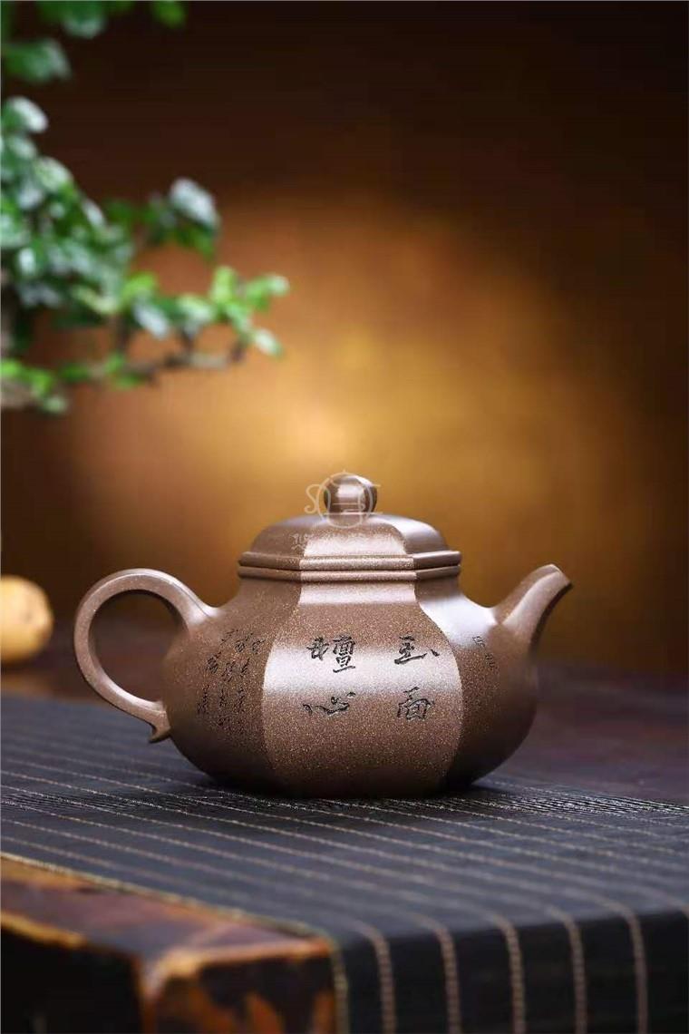 杨珺作品 六方容天图片