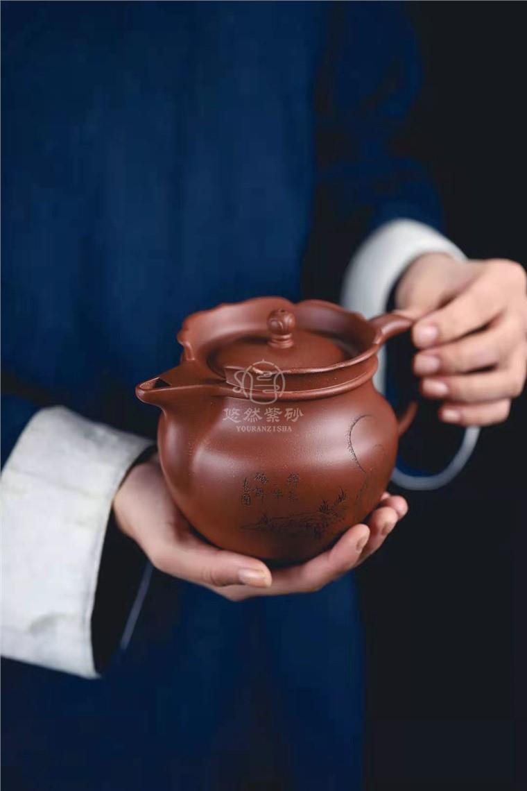 牟锦芬作品 僧帽壶图片