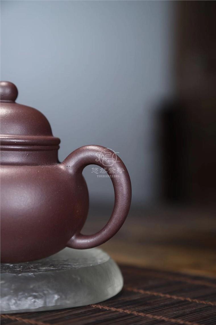 王锦鹏作品 掇球图片