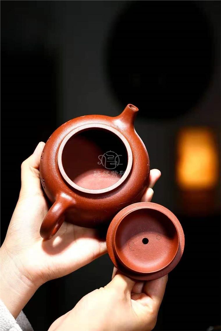 许莘梓作品 汉钟图片