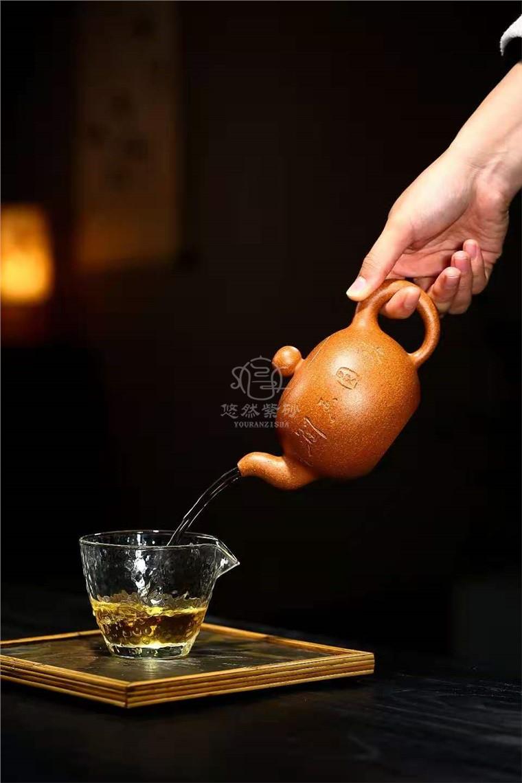 许莘梓作品 一粒珠