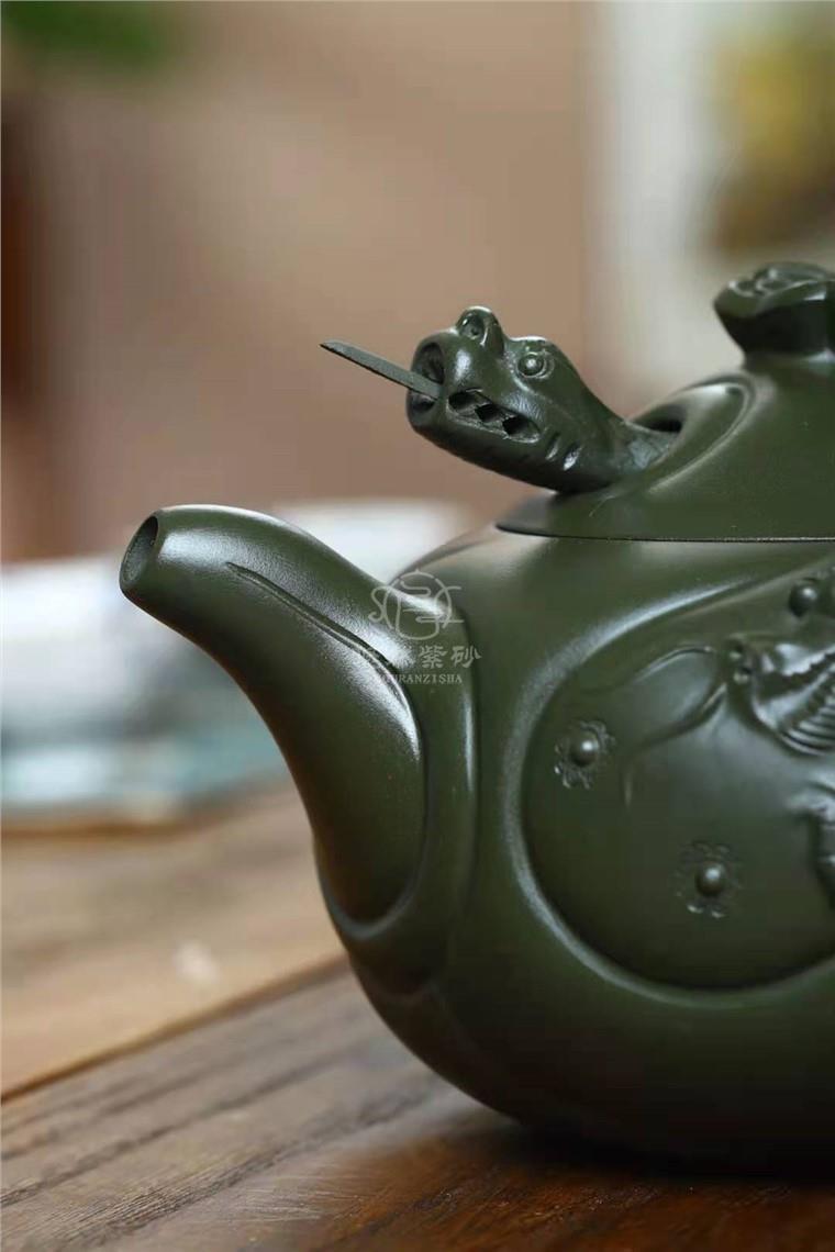 盛中杰作品 鱼化龙图片