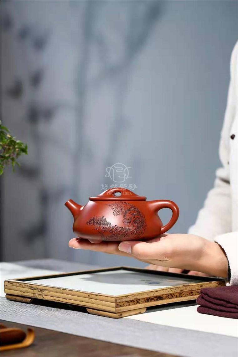 傅跃飞作品 雄风石瓢图片