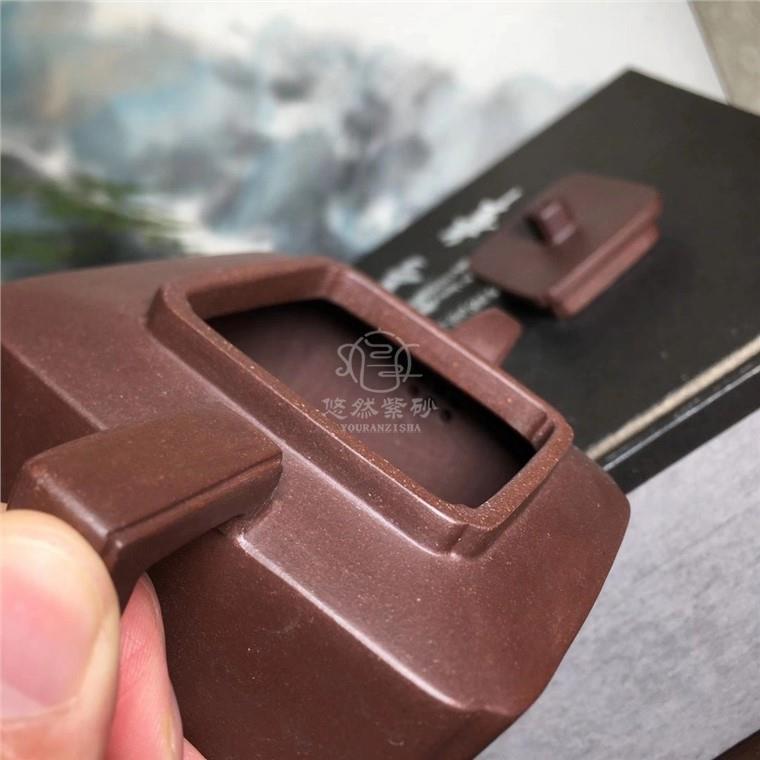邵莉作品 传香壶图片