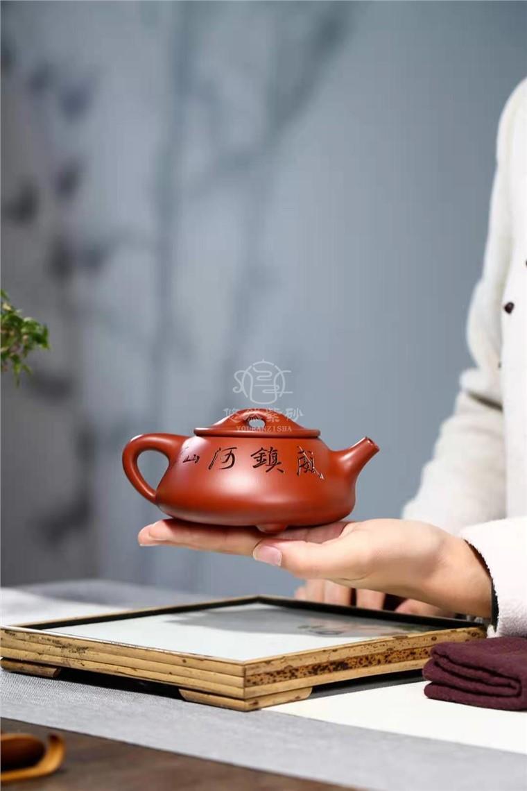 傅跃飞作品 雄风石瓢图片