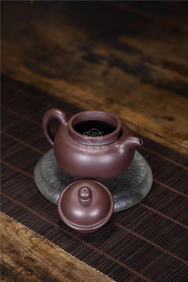 王锦鹏作品 掇球图片