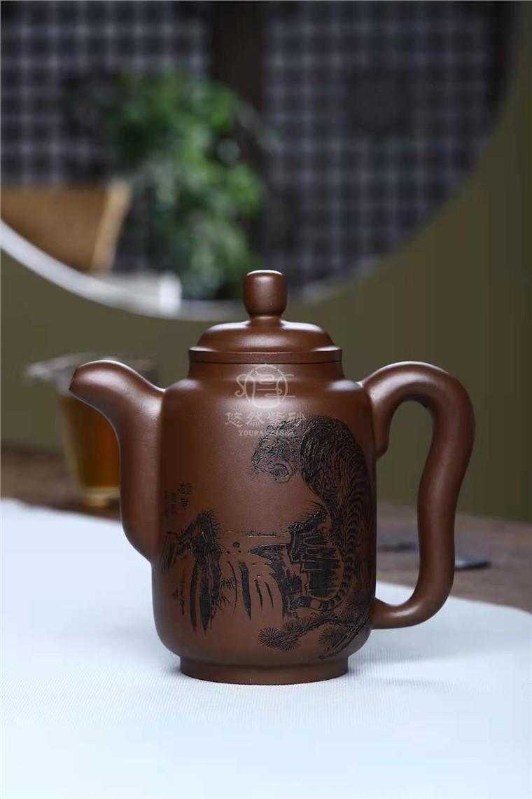 刘莹作品 猛虎集思图片