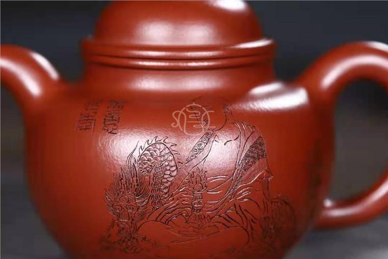盛中杰作品 掇球图片