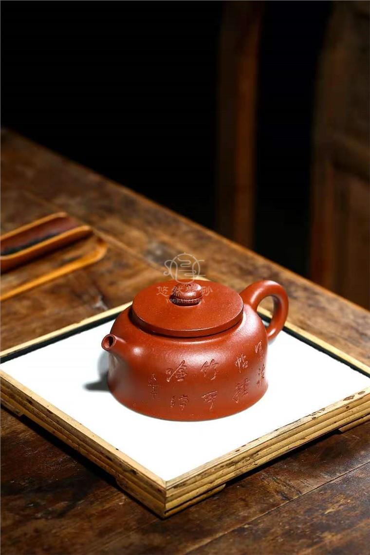 许莘梓作品 汉钟图片