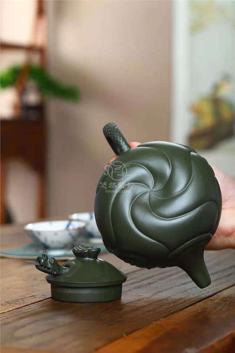 盛中杰作品 鱼化龙图片