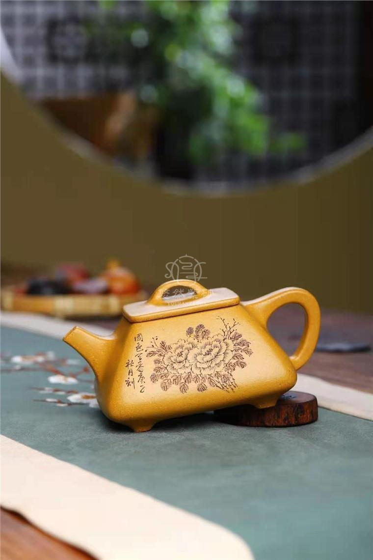 郭余华作品 四方石瓢图片