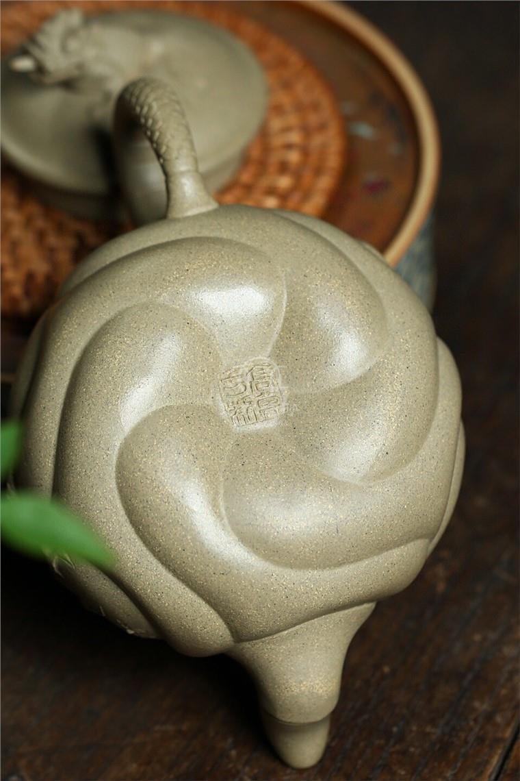 高其方作品 鱼化龙