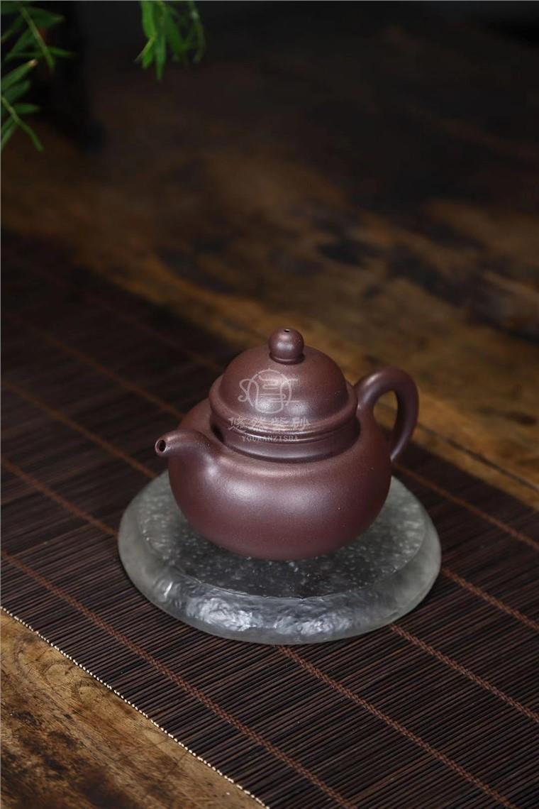 王锦鹏作品 掇球图片