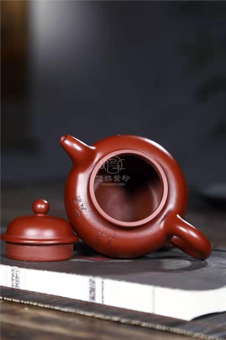 盛中杰作品 掇球图片