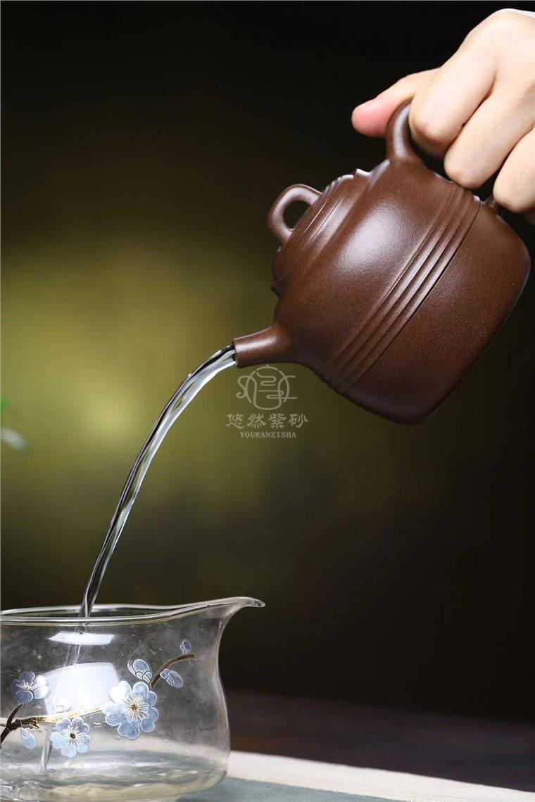 张志英作品 高玉带