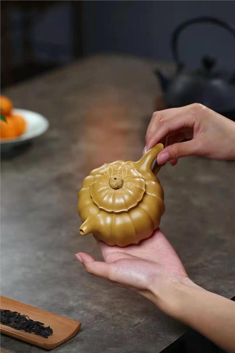 杨卫刚作品 筋纹含香图片