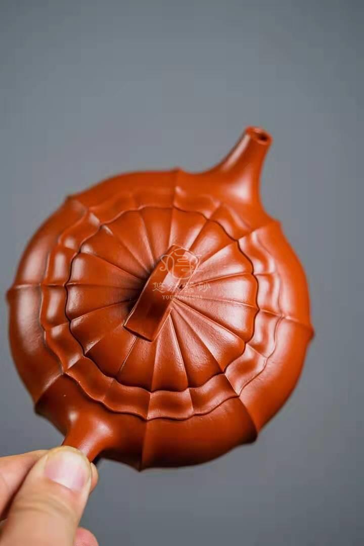李洪明作品 禅墩.唯心图片
